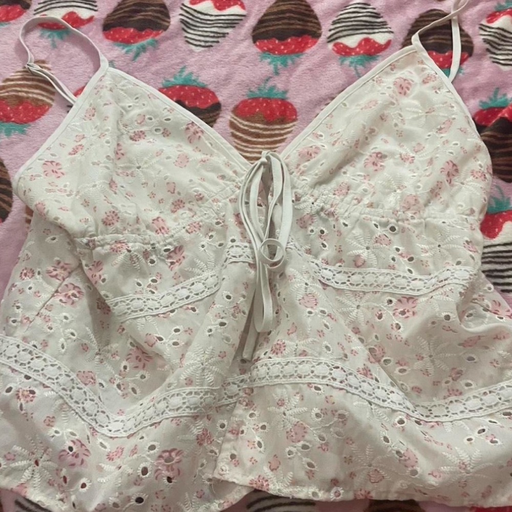 Floral Eyelet Women's Tank